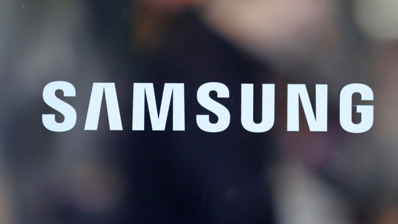Revelada a primeira imagem do suposto Galaxy S10 Lite Revelada a primeira imagem do suposto Galaxy S10 Lite