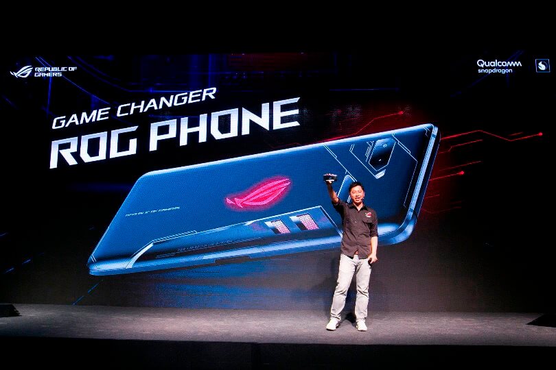 Oficial: ROG Phone não receberá a atualização para o Android 10 Oficial: ROG Phone não receberá a atualização para o Android 10