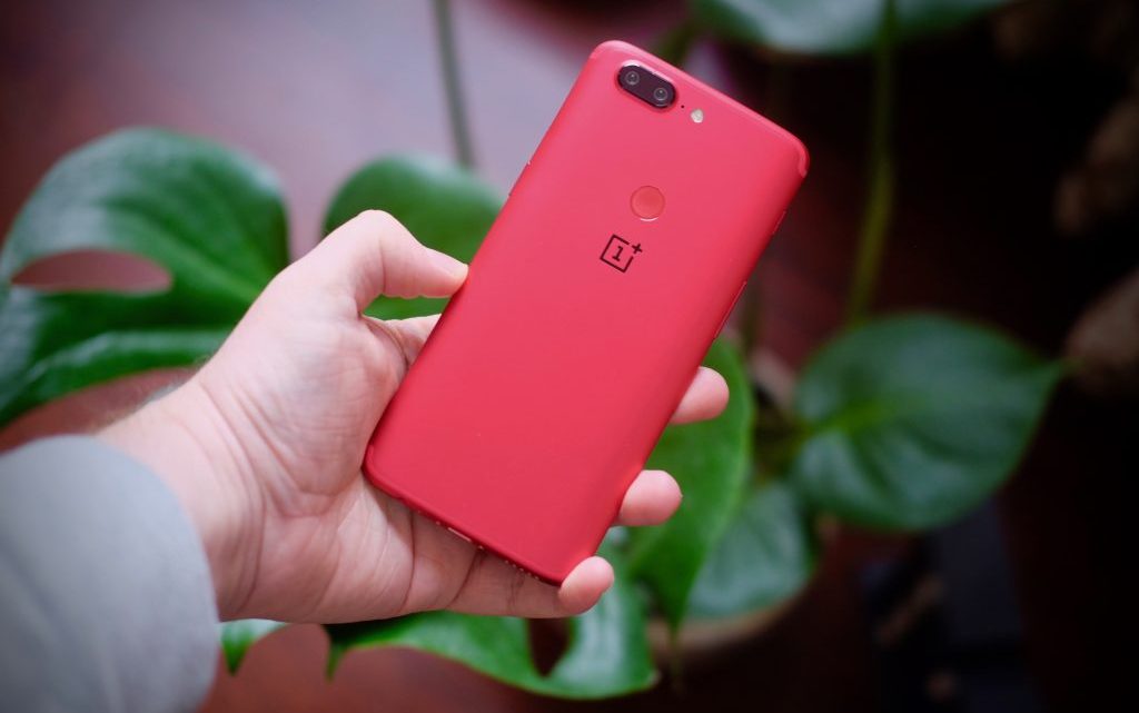OxygenOS 9.0.1 chega aos Oneplus 5 e 5T OxygenOS 9.0.1 chega aos Oneplus 5 e 5T