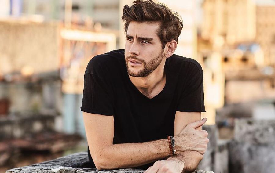 Alvaro Soler lança o seu novo single Alvaro Soler lança o seu novo single