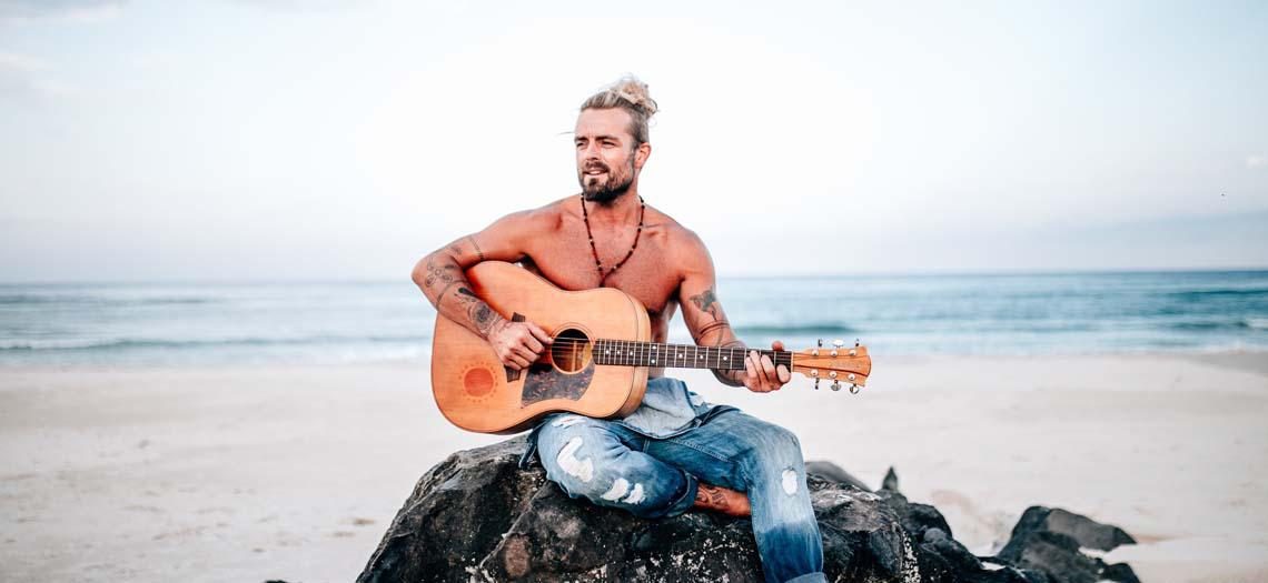 Xavier Rudd tem passagem confirmada dia 11 de julho no NOS Alive’19 Xavier Rudd tem passagem confirmada dia 11 de julho no NOS Alive’19
