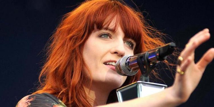 Moderation é o novo single de Florence + The Machine Moderation é o novo single de Florence + The Machine