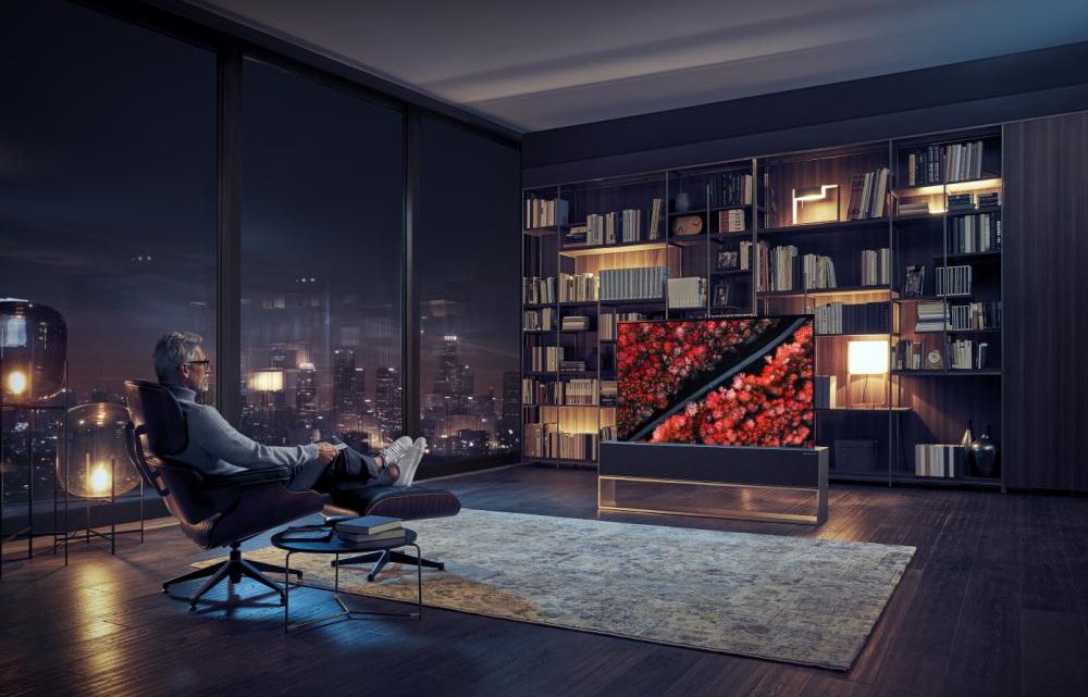 LG anuncia a TV do futuro com o primeiro OLED TV enrolável LG anuncia a TV do futuro com o primeiro OLED TV enrolável