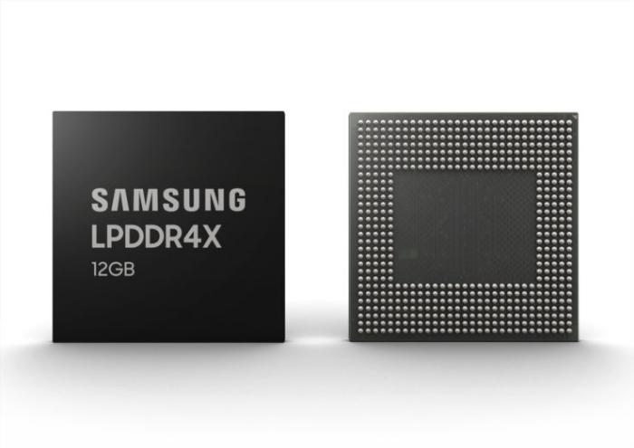 Samsung anuncia DRAM LPDDR4X de 12GB para smartphones de última geração Samsung anuncia DRAM LPDDR4X de 12GB para smartphones de última geração
