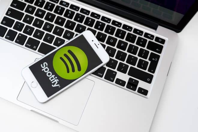 “Guerra” entre Apple e Spotify sobe de tom “Guerra” entre Apple e Spotify sobe de tom