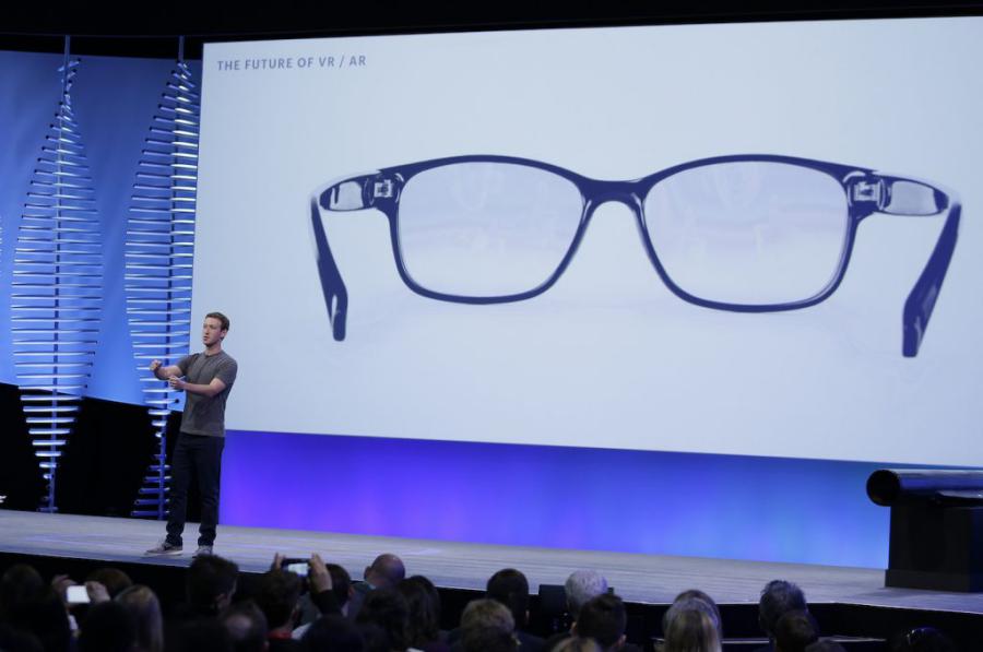 Facebook junta-se com a Ray-Ban para preparar uns óculos de realidade aumentada Facebook junta-se com a Ray-Ban para preparar uns óculos de realidade aumentada