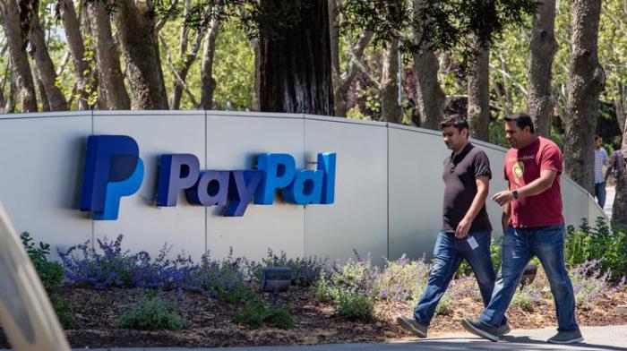 Paypal despede mais 2500 funcionários Paypal despede mais 2500 funcionários