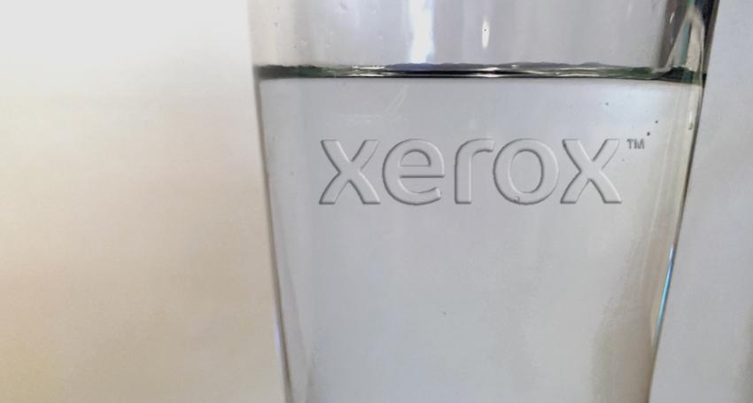 Xerox seleciona “Clear” como a sua Cor para 2020 Xerox seleciona “Clear” como a sua Cor para 2020