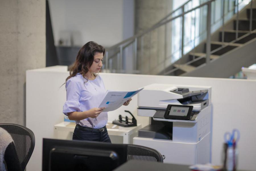 HP Reinventa o Conceito de Impressão no Local de Trabalho HP Reinventa o Conceito de Impressão no Local de Trabalho