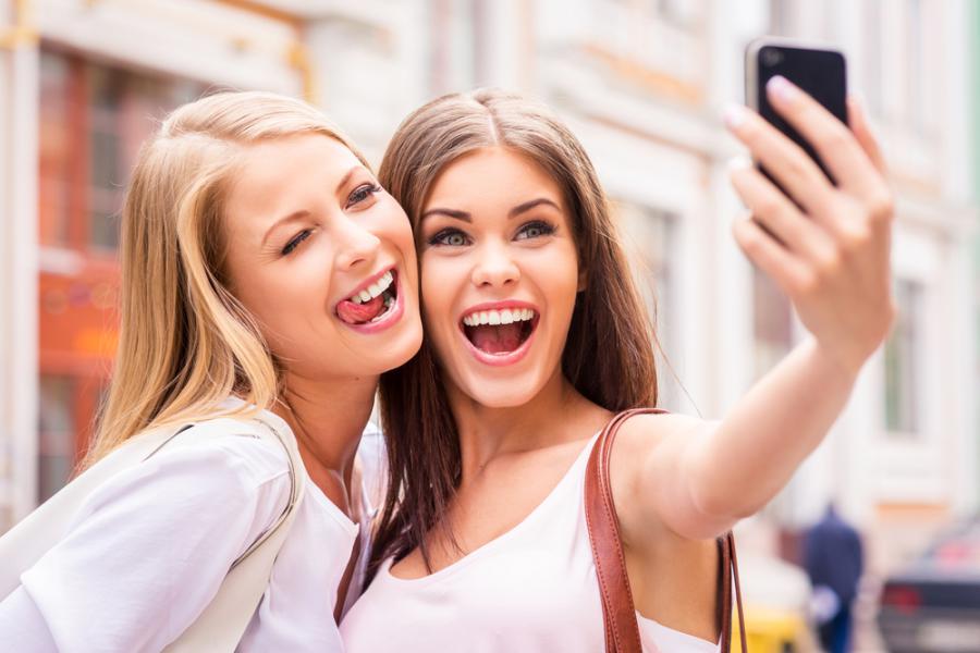 Como tirar a selfie perfeita? Como tirar a selfie perfeita?
