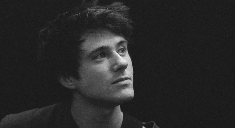 Alec Benjamin