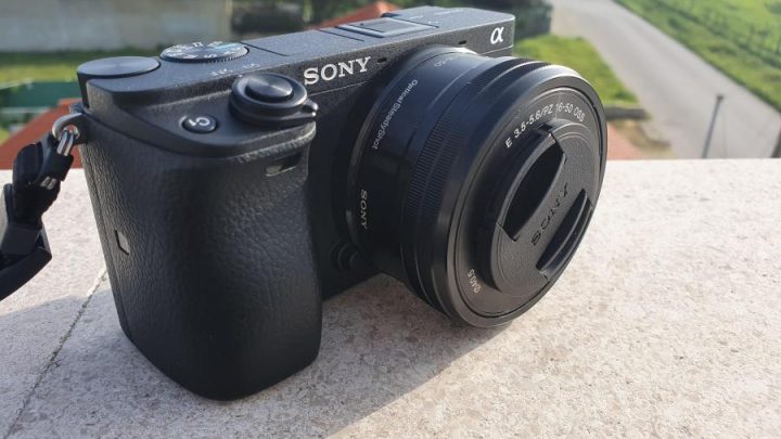 Sony a6400