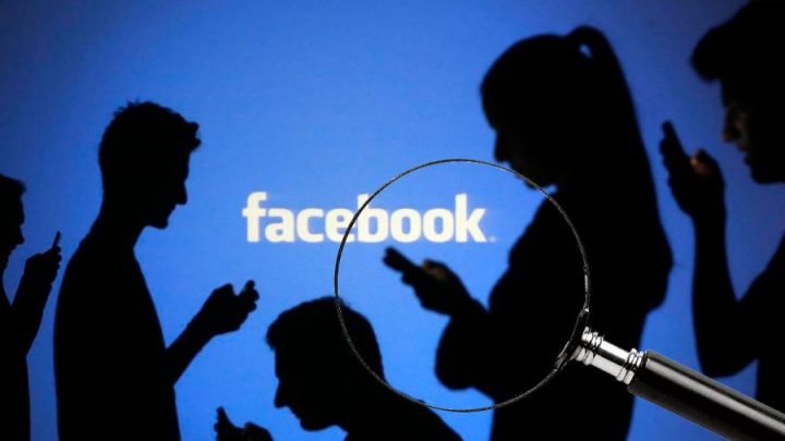 Facebook Spyware