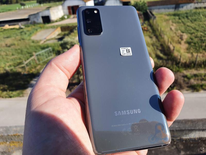 Galaxy S20 prepara-se para receber a versão estável do Android 12 Galaxy S20 prepara-se para receber a versão estável do Android 12