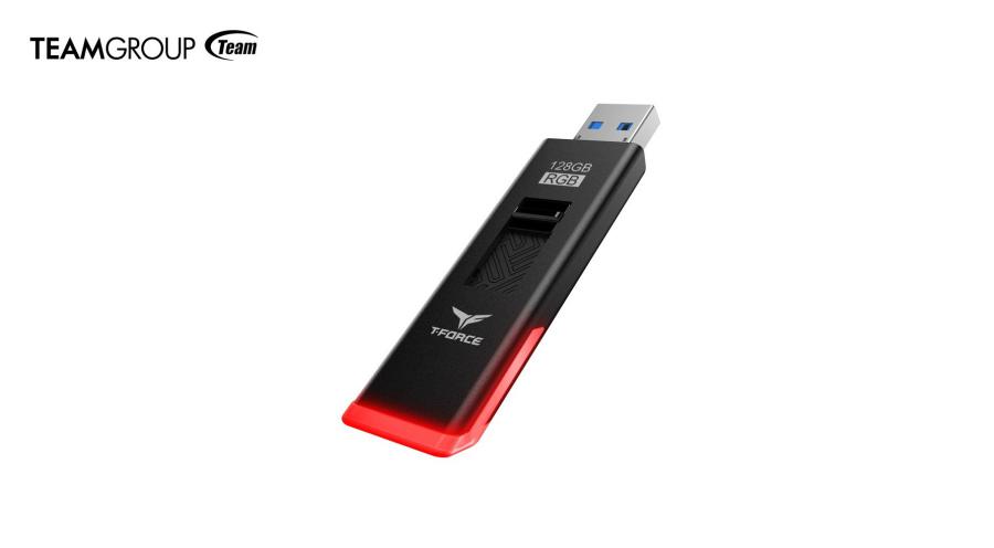 T-Force Spark RGB: A nova Flash USB ideal para usar nas consolas T-Force Spark RGB: A nova Flash USB ideal para usar nas consolas