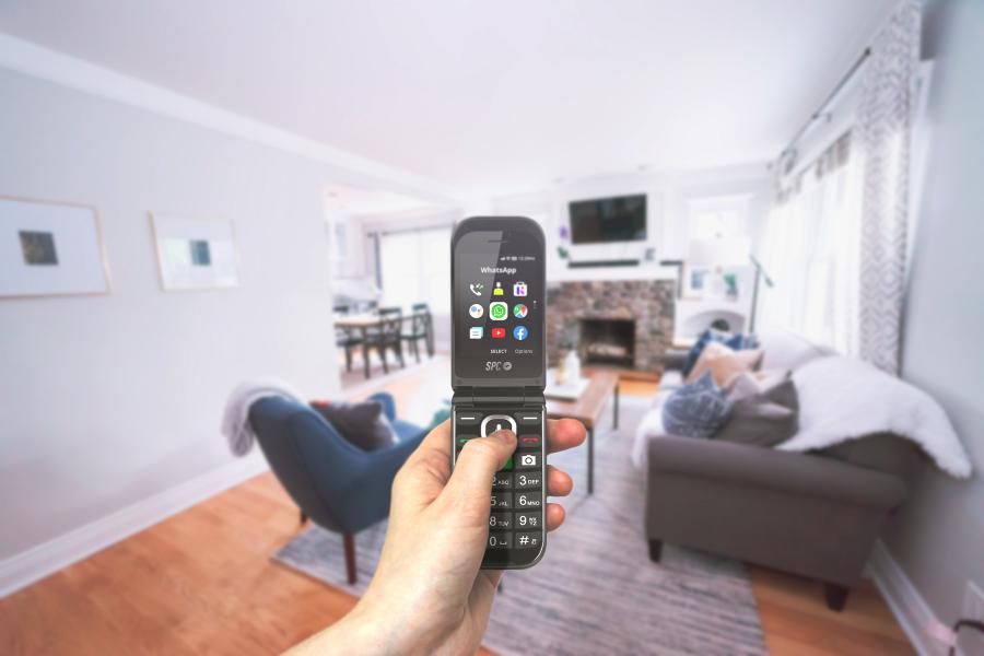 SPC apresenta o Jasper: um feature phone com WhatsApp e Facebook SPC apresenta o Jasper: um feature phone com WhatsApp e Facebook