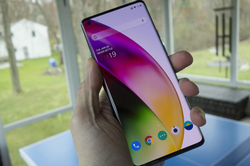 OnePlus disponibiliza uma nova versão do OxygenOS para os OnePlus 8 e 8 Pro OnePlus disponibiliza uma nova versão do OxygenOS para os OnePlus 8 e 8 Pro
