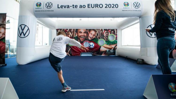 VW Leva-te ao Euro está de volta em formato digital e com mais bilhetes para o Euro-2021 VW Leva-te ao Euro está de volta em formato digital e com mais bilhetes para o Euro-2021