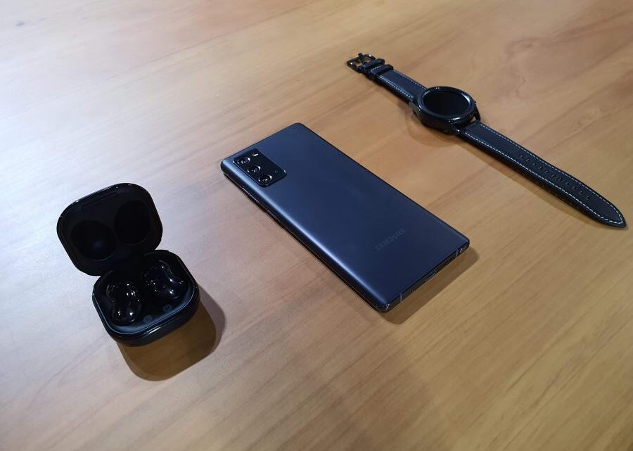 Galaxy Watch3 e Galaxy Buds Live oficialmente anunciados pela Samsung Galaxy Watch3 e Galaxy Buds Live oficialmente anunciados pela Samsung