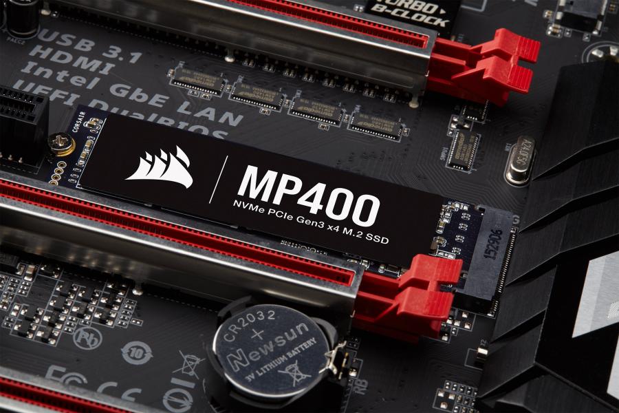 CORSAIR anuncia o MP400: um novo SSD M.2 NVMe CORSAIR anuncia o MP400: um novo SSD M.2 NVMe