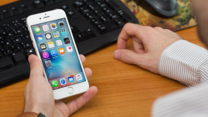 iPhone