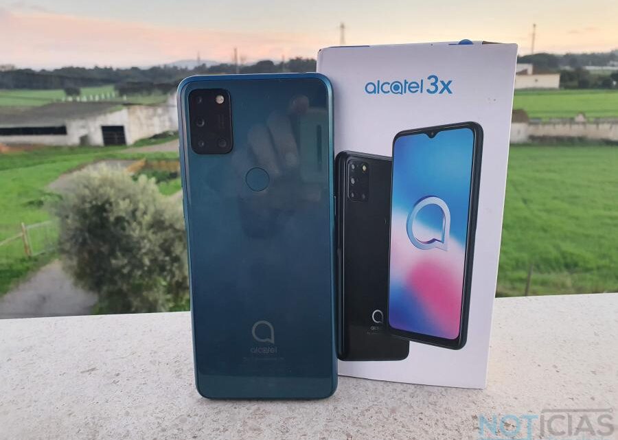 Análise Alcatel 3X (2020): Um telefone da gama de entrada com 4 sensores fotográficos Análise Alcatel 3X (2020): Um telefone da gama de entrada com 4 sensores fotográficos