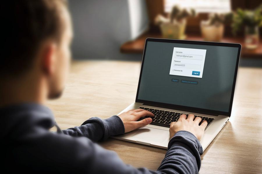 Google quer ajudar os utilizadores a mudar as passwords comprometidas Google quer ajudar os utilizadores a mudar as passwords comprometidas