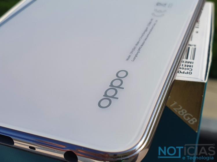 OPPO passa a Huawei e já é a maior fabrica de smartphones da China OPPO passa a Huawei e já é a maior fabrica de smartphones da China