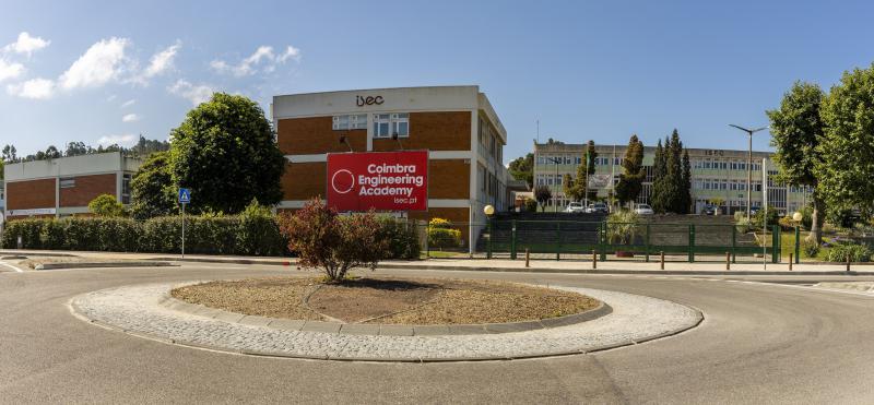 Instituto Superior de Engenharia de Coimbra assina acordo com a Huawei Instituto Superior de Engenharia de Coimbra assina acordo com a Huawei