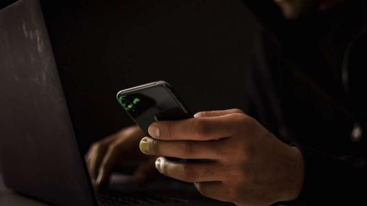 Apple disponibiliza a ultima versão beta do iOS 15.3 Apple disponibiliza a ultima versão beta do iOS 15.3