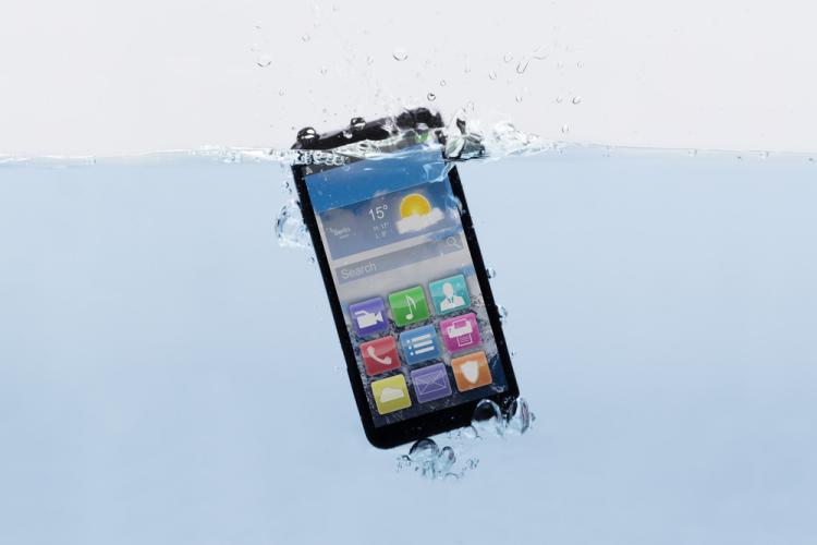 Samsung deverá disponibilizar resistência à água nos smartphones Galaxy A de 2022 Samsung deverá disponibilizar resistência à água nos smartphones Galaxy A de 2022