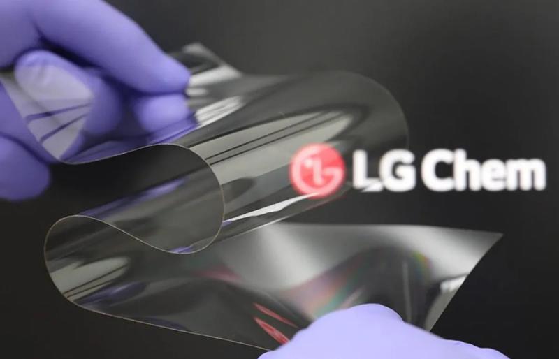 LG Chem desenvolve novo ecrã duro como o vidro e flexível como o plástico LG Chem desenvolve novo ecrã duro como o vidro e flexível como o plástico