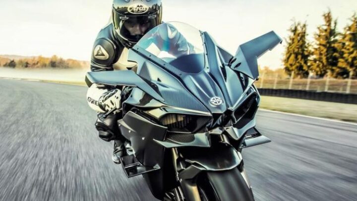 Kawasaki aponta o ano 2035 para tornar totalmente eléctrica