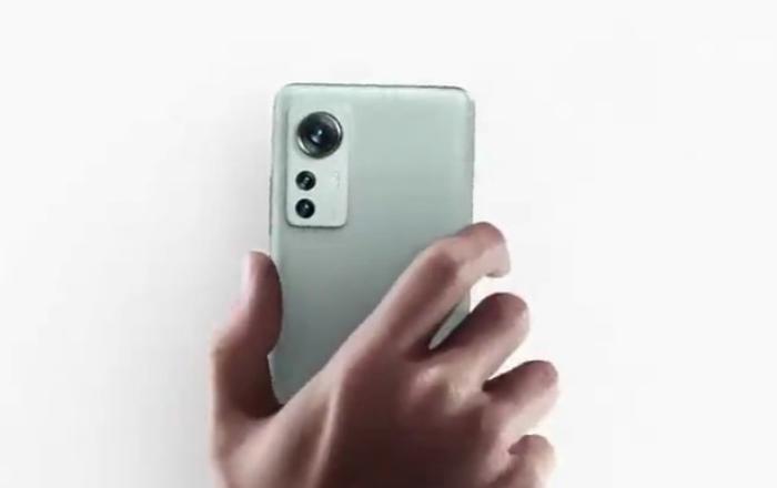Xiaomi 12 aparece em imagens reais antes do seu anuncio oficial Xiaomi 12 aparece em imagens reais antes do seu anuncio oficial