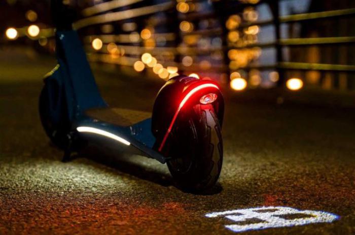 Bugatti anuncia a sua primeira trotinete eléctrica Bugatti anuncia a sua primeira trotinete eléctrica