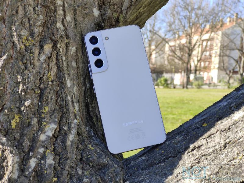 Galaxy S22 cada vez mais perto de receber a versão estável do Android 13 Galaxy S22 cada vez mais perto de receber a versão estável do Android 13