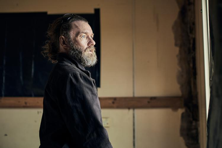 Netflix revela a data de estreia do filme “The Stranger” Netflix revela a data de estreia do filme “The Stranger”