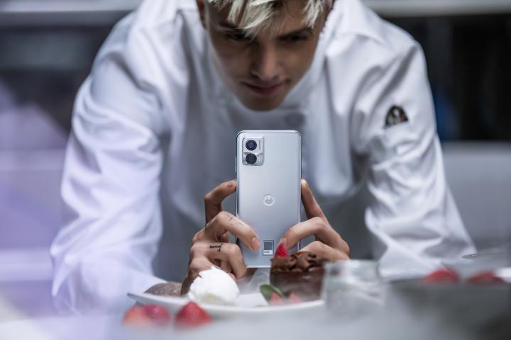 Edge 30 Neo é o novo smartphone de gama média da Motorola para o mercado global Edge 30 Neo é o novo smartphone de gama média da Motorola para o mercado global