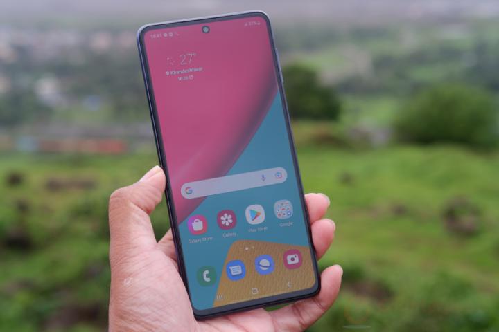 Asus processa a Samsung por violação de patentes Asus processa a Samsung por violação de patentes