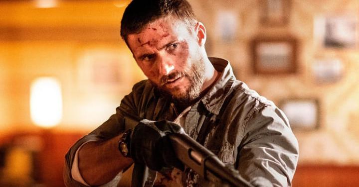 Perigoso: Com Mel Gibson e Scott Eastwood estreia hoje na televisão em Portugal Perigoso: Com Mel Gibson e Scott Eastwood estreia hoje na televisão em Portugal