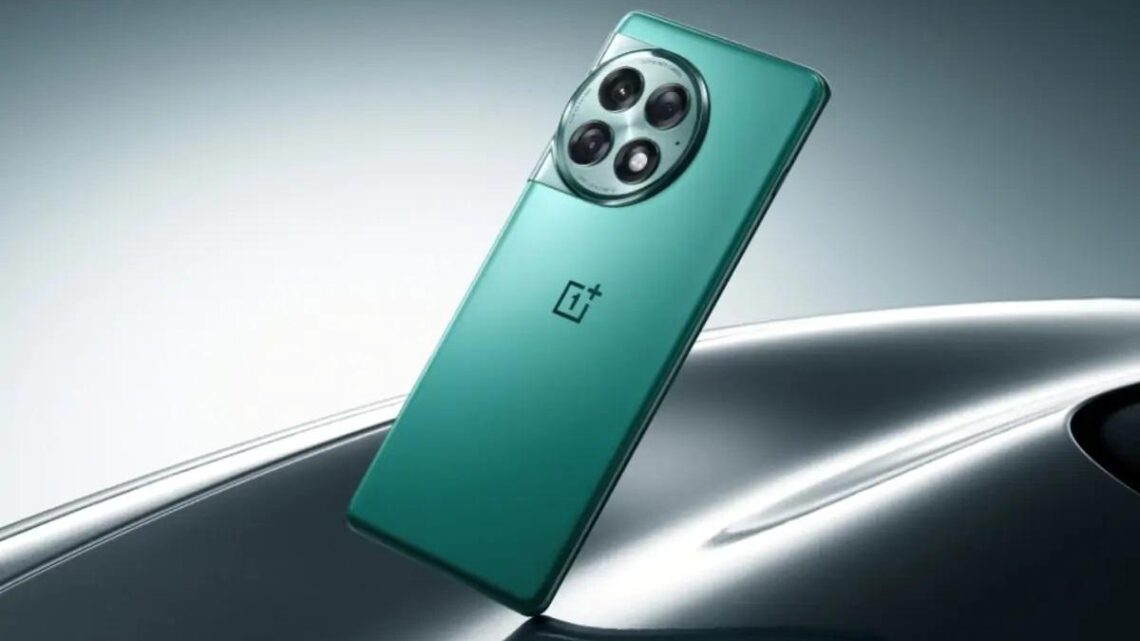 Oneplus Ace 2 Pro é oficial com 24GB de RAM e carregamento de 150W Oneplus Ace 2 Pro é oficial com 24GB de RAM e carregamento de 150W