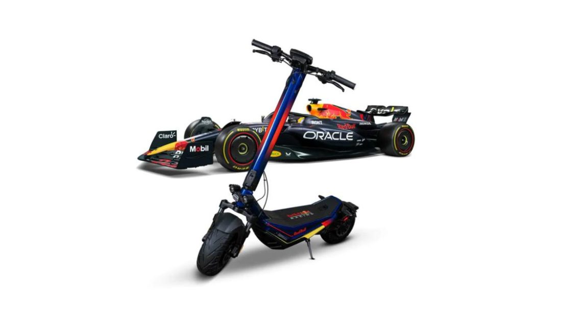 Red Bull Racing lança a trotinete elétrica RS 1200 AT na Europa Red Bull Racing lança a trotinete elétrica RS 1200 AT na Europa