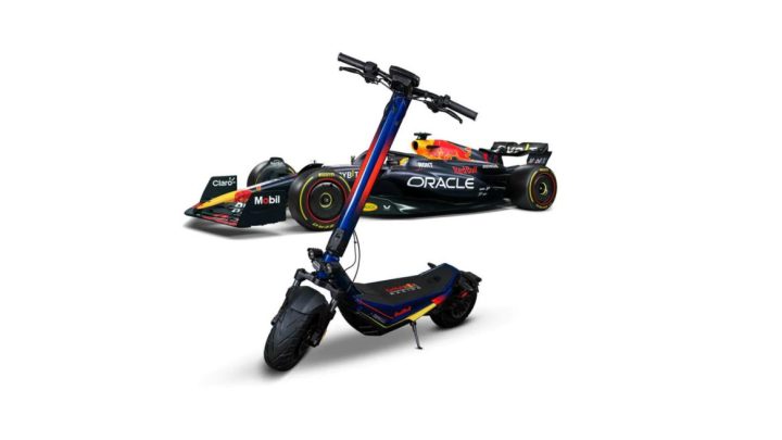 Red Bull Racing RS 1200 AT